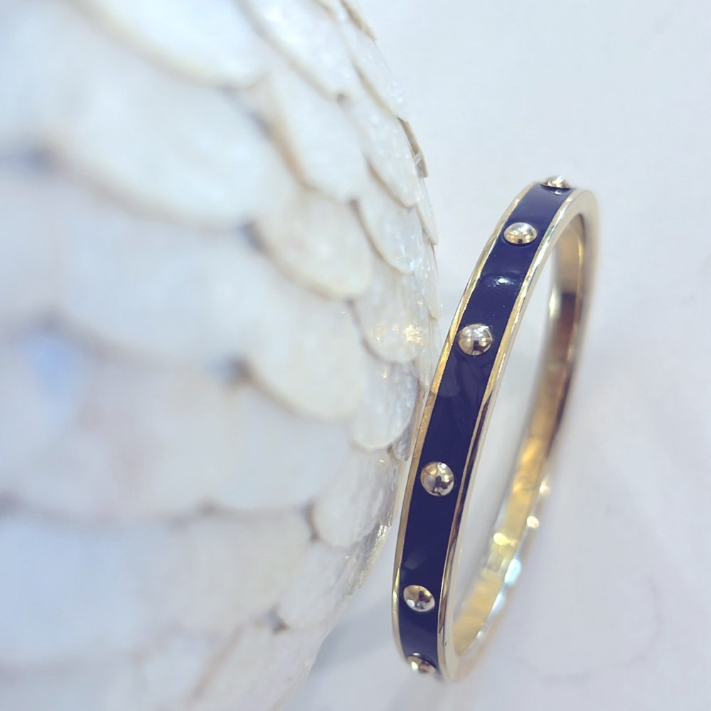 COACH 94078 Nailhead 1/4" Wide Plum Purple/Gold Bangle Bracelet - Picture 3 of 10